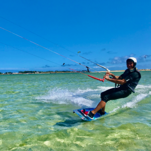 kitesurf lessons carnac quiberon france bretagne